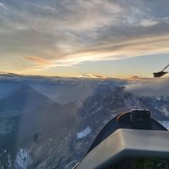 Flugwegposition um 16:03:41: Aufgenommen in der Nähe von Gemeinde Wildermieming, Österreich in 2768 Meter
